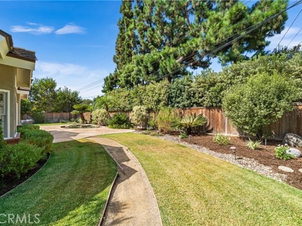 13361 Kootenay, Tustin CA 92705