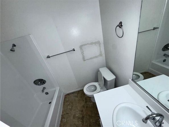 2521 W Sunflower Avenue H13, Orange CA 92704