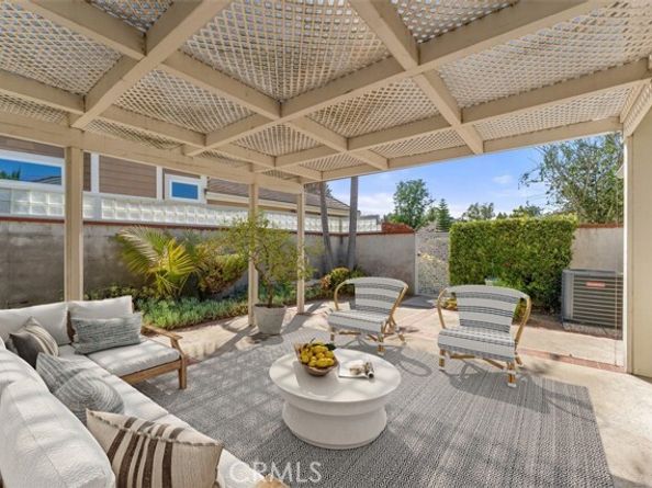 5760 E Hudson Bay Drive, Anaheim CA 92807