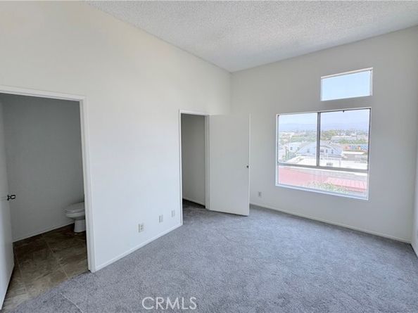 450 E 4th Street 414, Santa Ana CA 92701