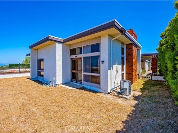 21 Beachcomber Drive, Corona Del Mar (newport Beach) CA 92625