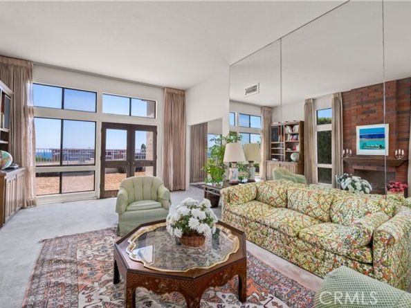 21 Beachcomber Drive, Corona Del Mar (newport Beach) CA 92625
