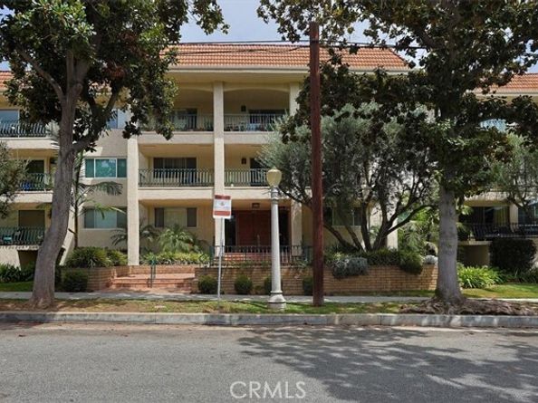 420 S Madison #109 Avenue, Pasadena CA 91101