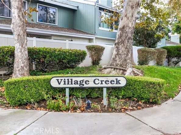 936 Hollow Brook, Costa Mesa CA 92626