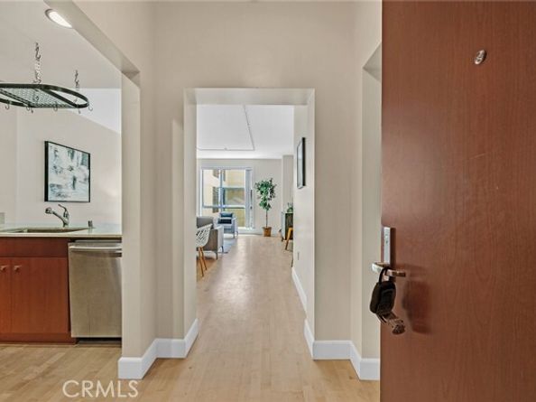 585 9th Street 556, Oakland CA 94607