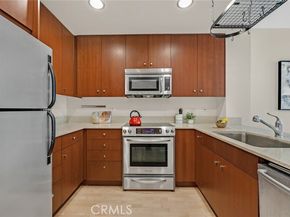 585 9th Street 556, Oakland CA 94607