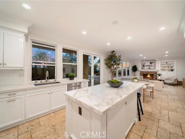 2 Agostino, Newport Coast CA 92657