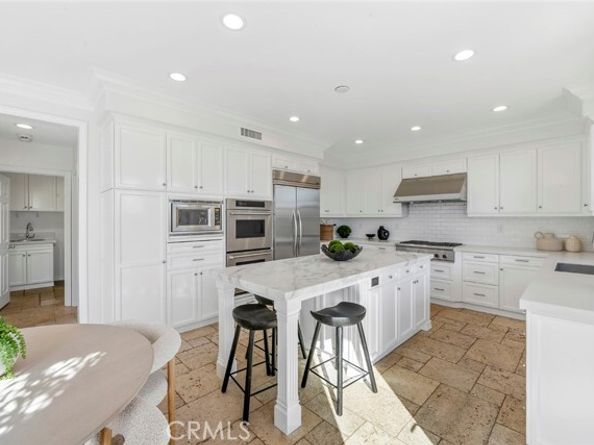 2 Agostino, Newport Coast CA 92657