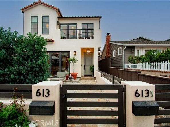 613 Larkspur Avenue, Corona Del Mar (newport Beach) CA 92625