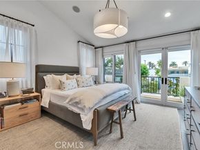 613 Larkspur Avenue, Corona Del Mar (newport Beach) CA 92625