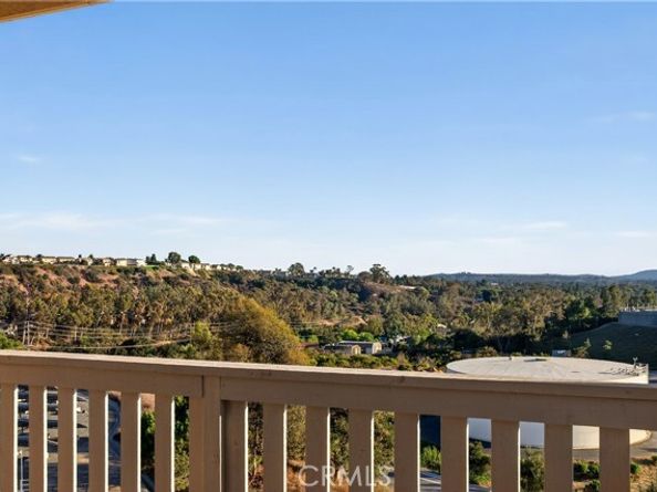 671 Pelion, Lake Forest (el Toro) CA 92630