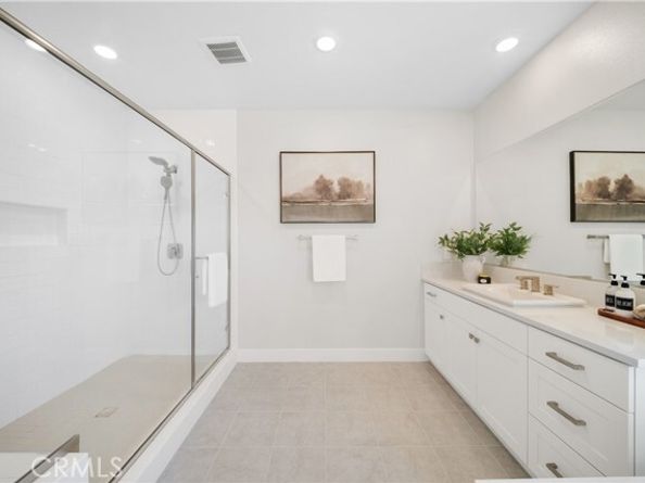 671 Pelion, Lake Forest (el Toro) CA 92630