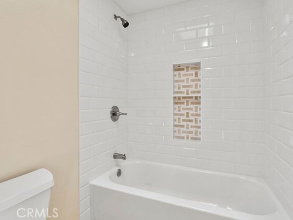 4 Navarre 126, Irvine CA 92612
