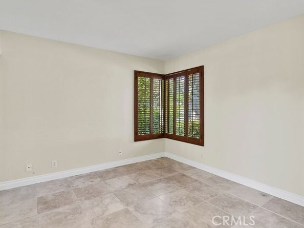 4 Navarre 126, Irvine CA 92612
