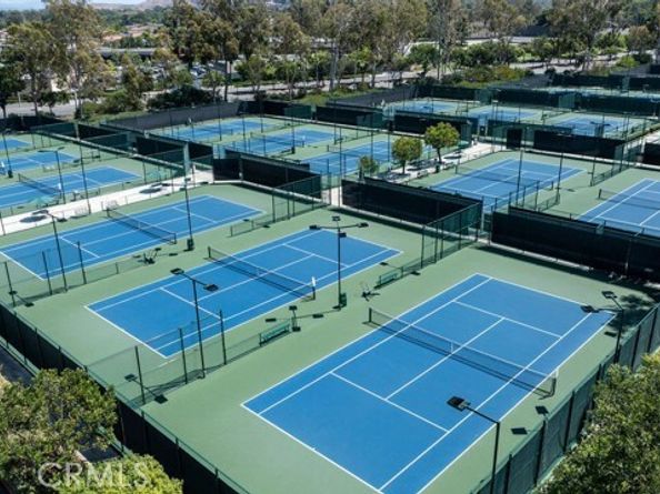 4 Navarre 126, Irvine CA 92612