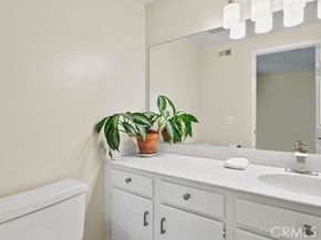 4 Navarre 126, Irvine CA 92612