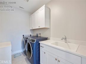 647 Pelion, Lake Forest (el Toro) CA 92630