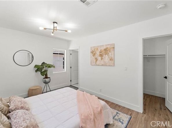 11443 Saticoy Street, North Hollywood (los Angeles) CA 91605