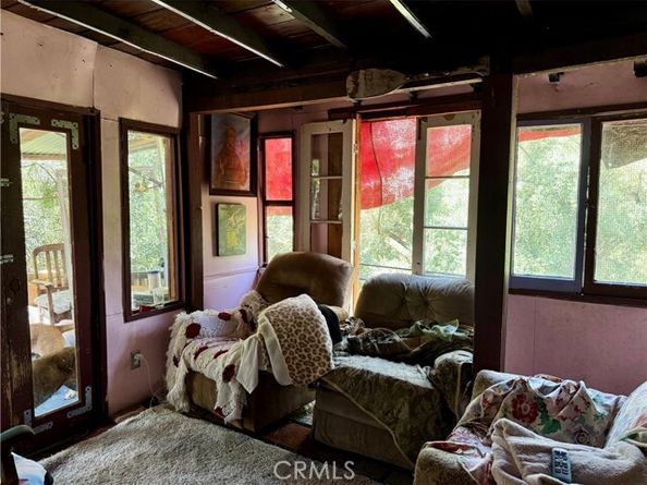 8455 McGroarty Street, Sunland (los Angeles) CA 91040