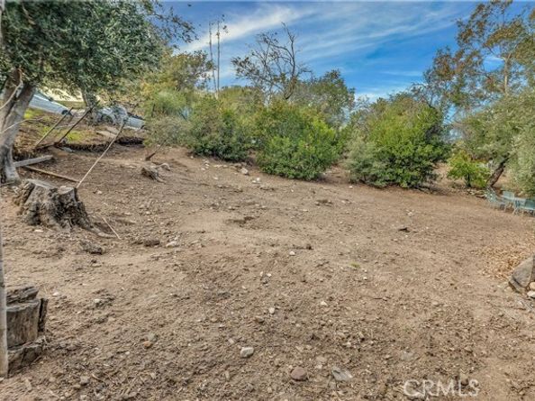 8455 McGroarty Street, Sunland (los Angeles) CA 91040