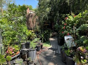 8455 McGroarty Street, Sunland (los Angeles) CA 91040