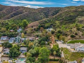 8455 McGroarty Street, Sunland (los Angeles) CA 91040