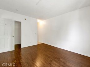 20234 Cantara Street 314, Winnetka (los Angeles) CA 91306