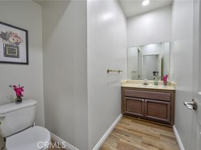 20851 Community Street 10, Winnetka (los Angeles) CA 91306