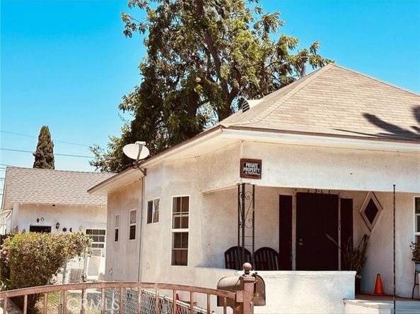 1261 E 48th Street, Los Angeles CA 90011
