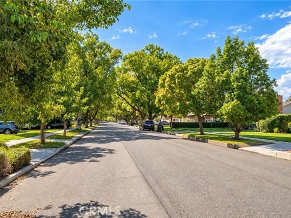 558 E Harvard Place, Ontario CA 91764