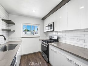 7135 Coldwater Canyon Avenue 16, North Hollywood (los Angeles) CA 91605