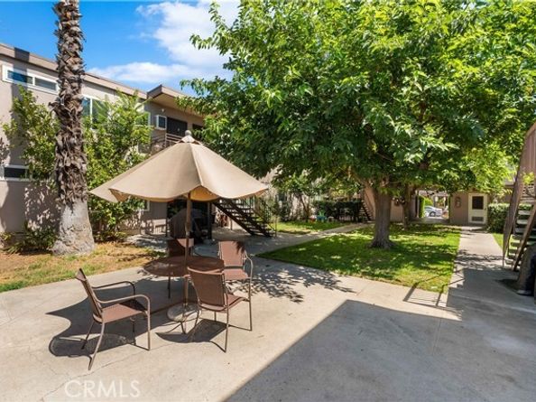 7135 Coldwater Canyon Avenue 16, North Hollywood (los Angeles) CA 91605