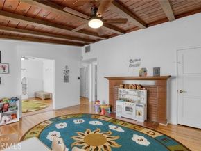 6331 Murietta, Los Angeles CA 91401