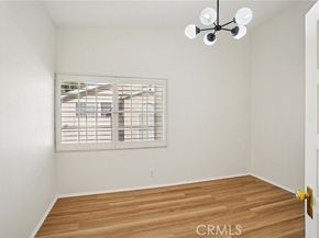 11300 Foothill Blvd 97, Sylmar (los Angeles) CA 91342