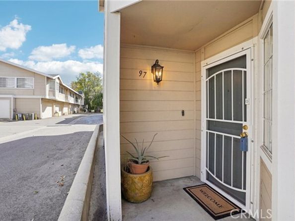 11300 Foothill Blvd 97, Sylmar (los Angeles) CA 91342