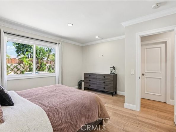 6850 Longridge Avenue, North Hollywood (los Angeles) CA 91605