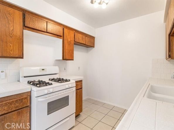322 N Avenue 66 5, Highland Park (los Angeles) CA 90042