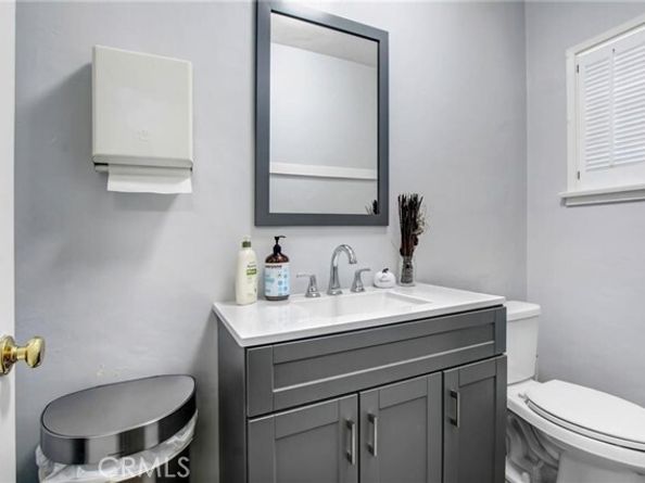 724 Glenoaks Boulevard, Burbank CA 91502