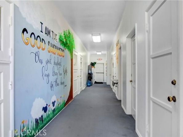724 Glenoaks Boulevard, Burbank CA 91502