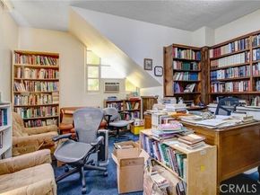 724 Glenoaks Boulevard, Burbank CA 91502