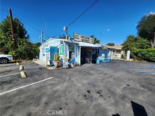 8843 Santa Fe Springs Road, Whittier CA 90606