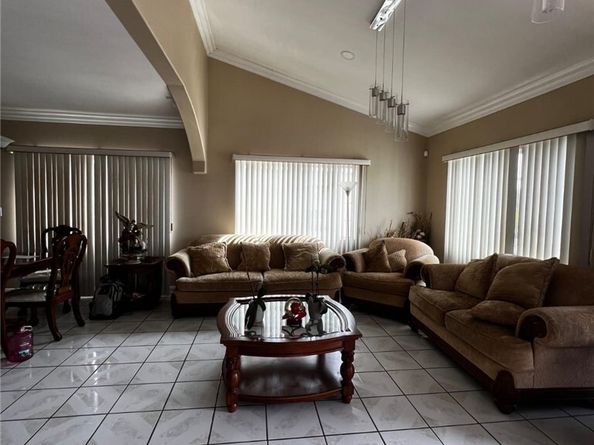 3148 Magnolia, Long Beach CA 90806
