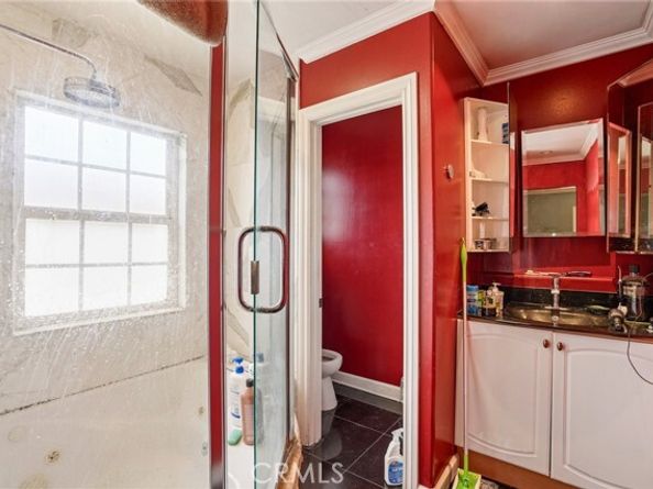6355 Peach Avenue, Van Nuys (los Angeles) CA 91411