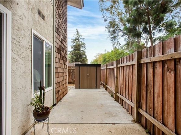 985 S Idaho, La Habra CA 90631