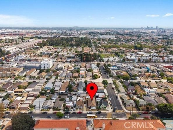 1304 N Fries, Wilmington (los Angeles) CA 90744