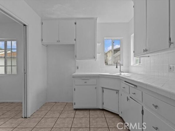 1304 N Fries, Wilmington (los Angeles) CA 90744
