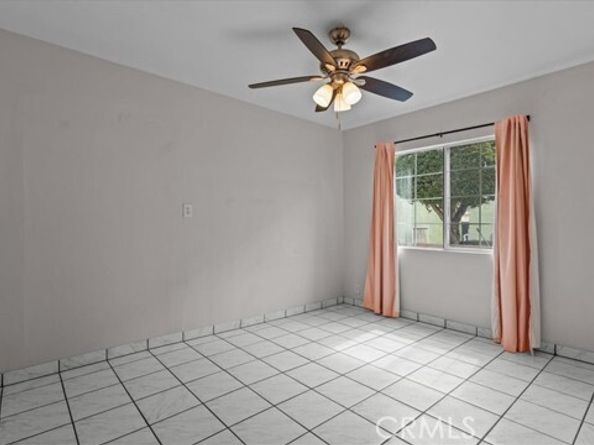 1304 N Fries, Wilmington (los Angeles) CA 90744
