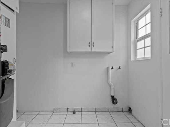1304 N Fries, Wilmington (los Angeles) CA 90744