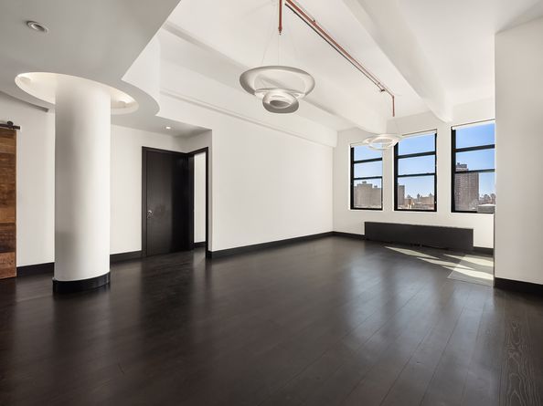 60 Broadway 7K, Brooklyn NY 11249