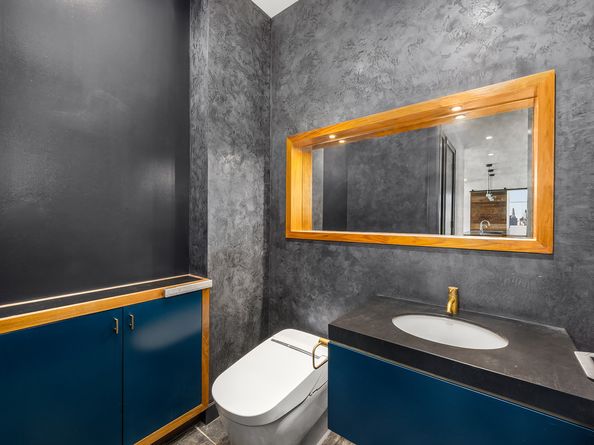 60 Broadway 7K, Brooklyn NY 11249